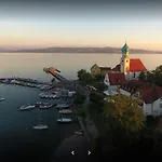 Haus Sonnenseite Pfaender Apartmán *