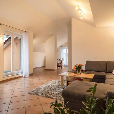 Haus Sonnenseite Pfaender * Wasserburg am Bodensee