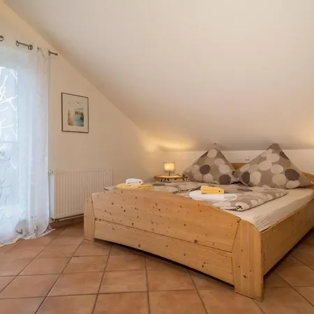 Haus Sonnenseite Pfaender *