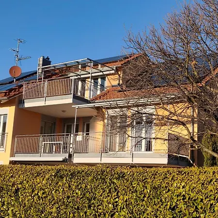 Haus Sonnenseite Pfaender Apartment Wasserburg am Bodensee