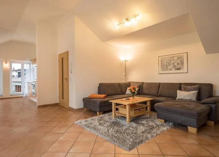 Haus Sonnenseite Pfaender Apartman Wasserburg