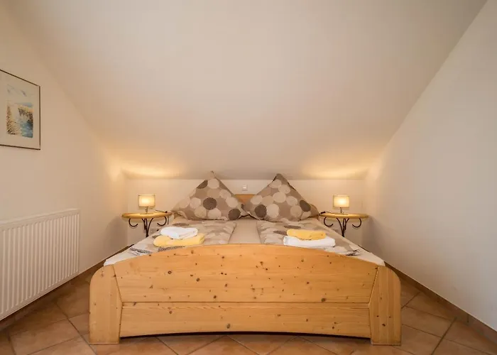 Haus Sonnenseite Pfaender Apartman Wasserburg