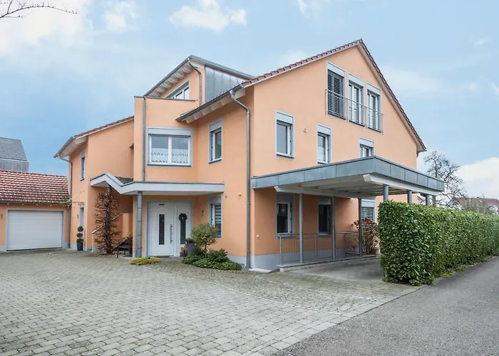 Haus Sonnenseite Pfaender Apartman Wasserburg